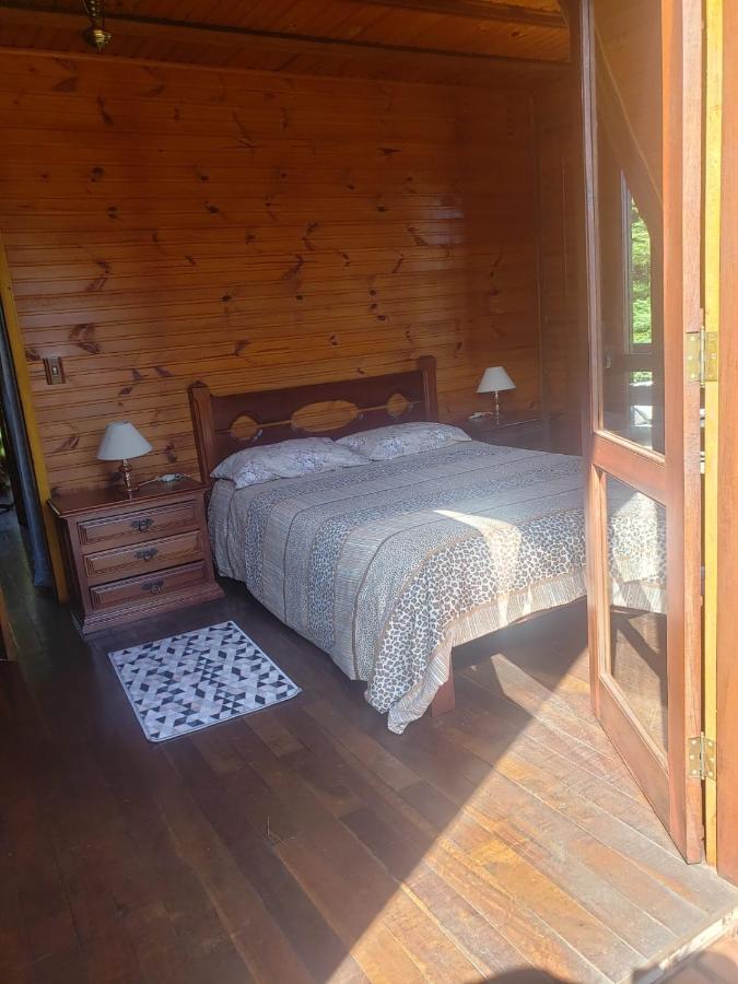 Сasa de vacaciones Sonho Da Vovó A 5 Minutinhos Do Centrinho De Capivari Campos do Jordão